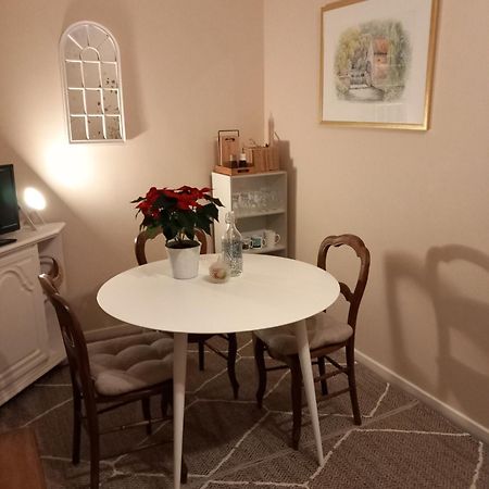 Bed and Breakfast Au Petit Nid Froissart Chimay Esterno foto